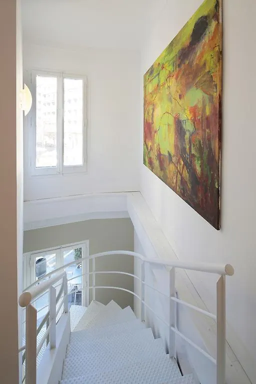 Hostal Medea Barcelona 2*,