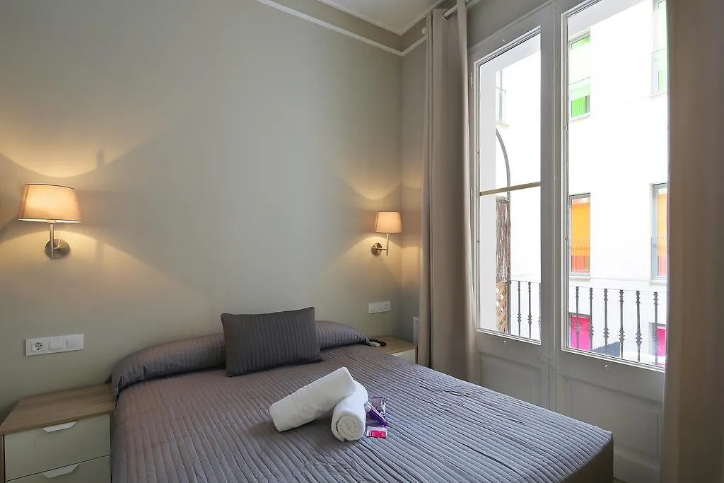 Hostal Medea Barcelona 2*,  Spain